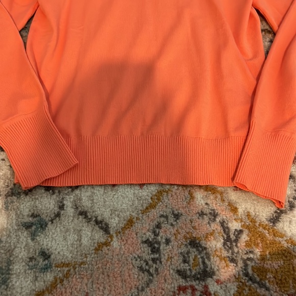 LOFT sweater - Picture 2 of 4